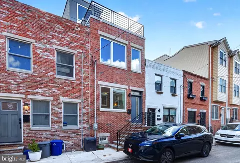 1526 Manton St, Philadelphia, PA 19146