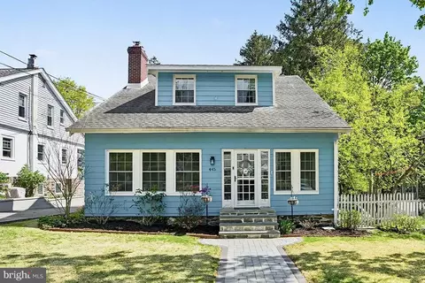 443 45 Wigard Ave, Philadelphia, PA 19128