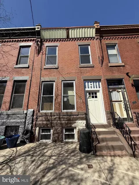 867 E Thompson St, Philadelphia, PA 19125