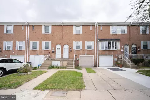 8122 Lindbergh Blvd, Philadelphia, PA 19153