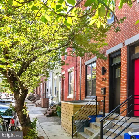 2336 W Thompson St, Philadelphia, PA 19121