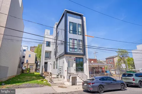 1230 N Marshall St, Philadelphia, PA 19122