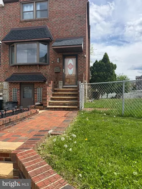 11841 Colman Ter, Philadelphia, PA 19154