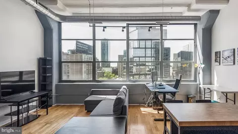 2200 Arch St #711, Philadelphia, PA 19103