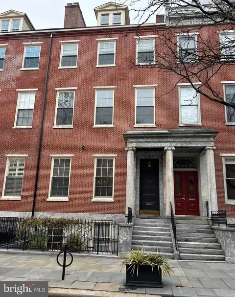 918-920 Spruce St #11, Philadelphia, PA 19107