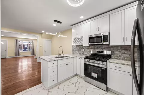 4841 D St, Philadelphia, PA 19120