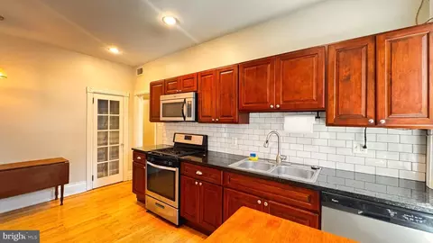 4706 Cedar Ave, Philadelphia, PA 19143