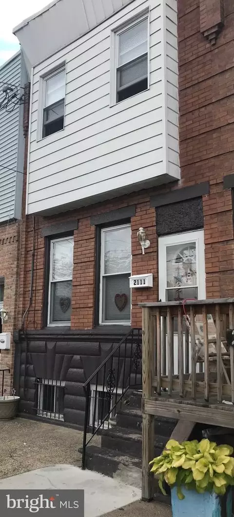 2111 S 2nd St, Philadelphia, PA 19148