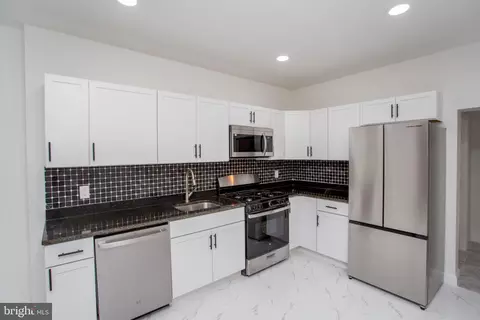 415 N Hobart St, Philadelphia, PA 19131