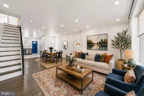 2310 Fernon St, Philadelphia, PA 19145