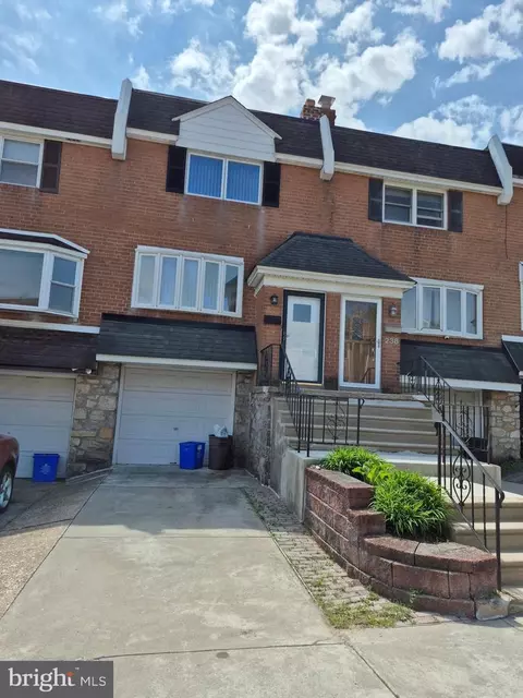 240 Rock St, Philadelphia, PA 19128