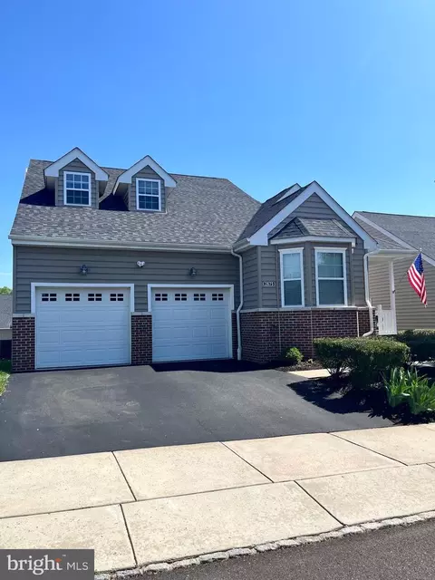 2675 00 Foxglove Ln, Philadelphia, PA 19116