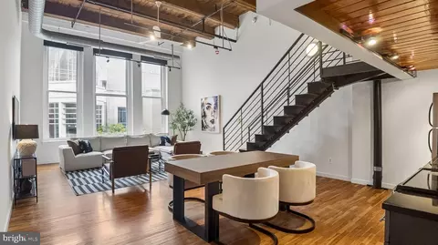 1027 31 Arch St #302, Philadelphia, PA 19107