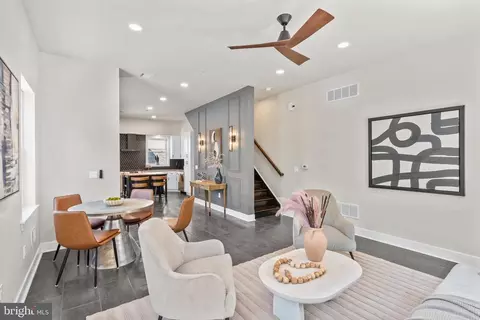 2548 Coral St, Philadelphia, PA 19125
