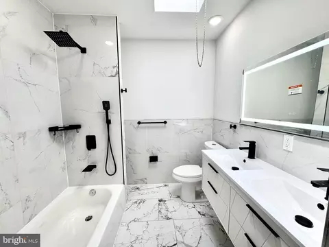 2627 S Jessup St, Philadelphia, PA 19148