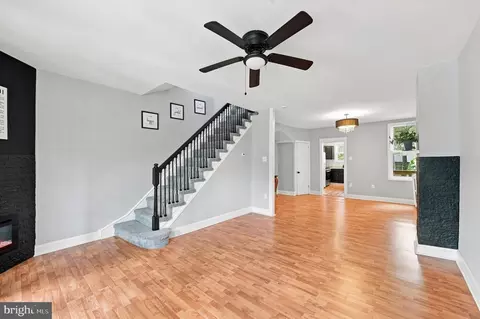 Living - 427 E Sharpnack St, Philadelphia, PA 19119 photo 2 of 3