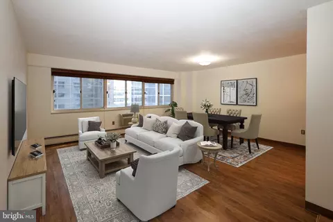 1900 John F Kennedy Blvd #918, Philadelphia, PA 19103