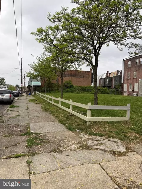 1821 W Erie Ave, Philadelphia, PA 19140