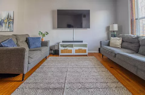 2015 S Opal St, Philadelphia, PA 19145