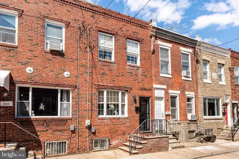 1031 Emily St, Philadelphia, PA 19148