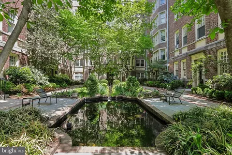 4643 Pine St #C210, Philadelphia, PA 19143