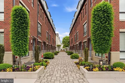 2010 Renaissance #LOT 6, Philadelphia, PA 19145