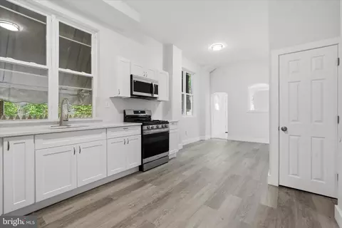 2235 W Ontario St, Philadelphia, PA 19140
