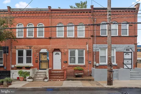 406 N 42nd St, Philadelphia, PA 19104