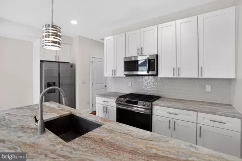 2822 Livingston St, Philadelphia, PA 19134
