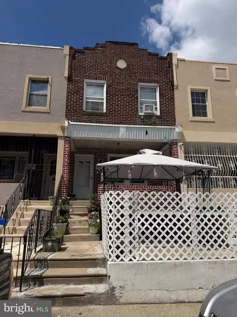 4614 Boudinot St, Philadelphia, PA 19120