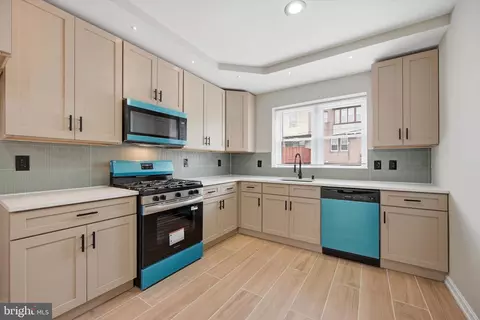 7018 Forrest Ave, Philadelphia, PA 19138