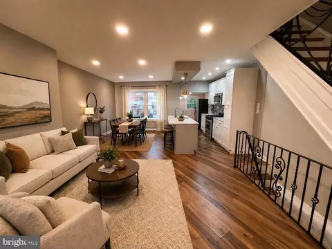 6552 Hegerman St, Philadelphia, PA 19135