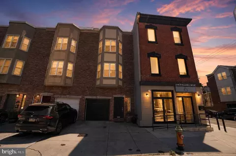 2246 Christian St, Philadelphia, PA 19146
