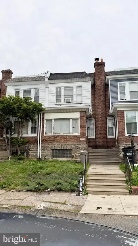 5445 Akron St, Philadelphia, PA 19124