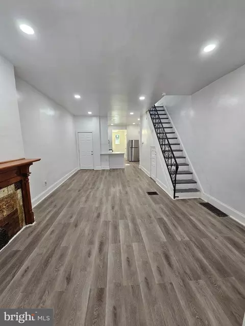 3327 N Sydenham St, Philadelphia, PA 19140