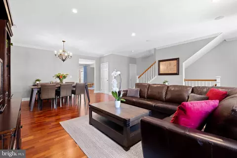 203 Captains Way, Philadelphia, PA 19146