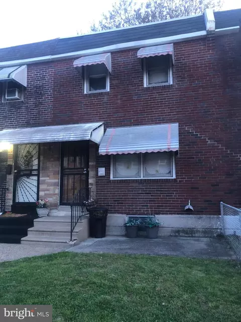 2502 S Alden St, Philadelphia, PA 19143
