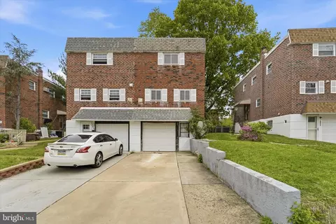 2641 Maxwell St, Philadelphia, PA 19152
