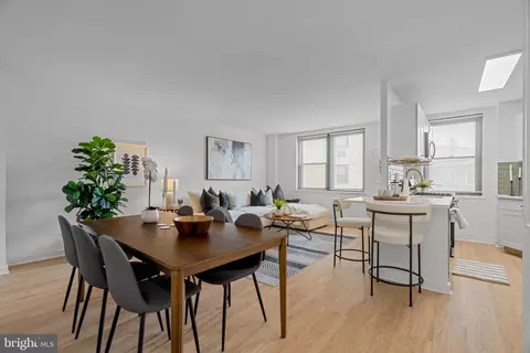 2601 Pennsylvania Ave #202, Philadelphia, PA 19130