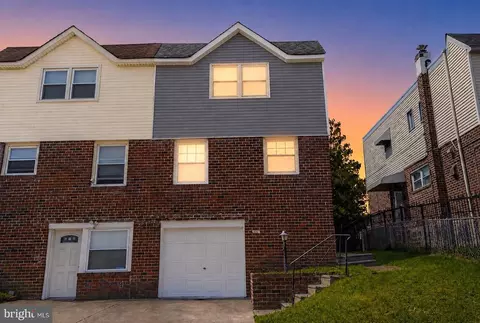 2536 Maxwell St, Philadelphia, PA 19152