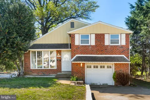 9967 Verree Rd, Philadelphia, PA 19115