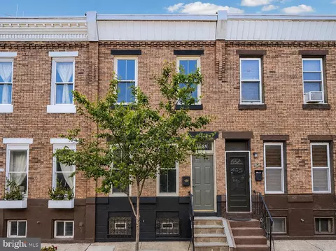 1648 S Lawrence St, Philadelphia, PA 19148