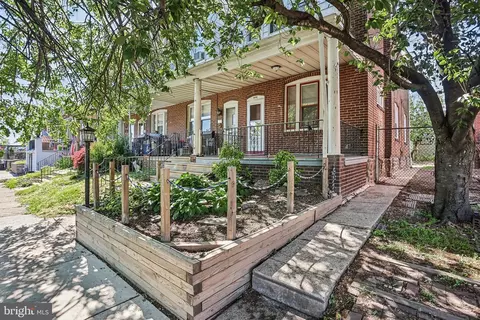 6620 Keystone St, Philadelphia, PA 19135