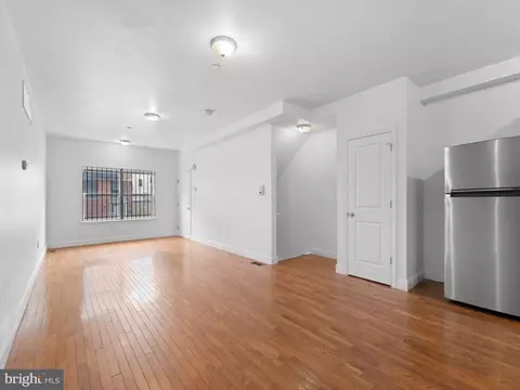 1910 N Gratz St, Philadelphia, PA 19121
