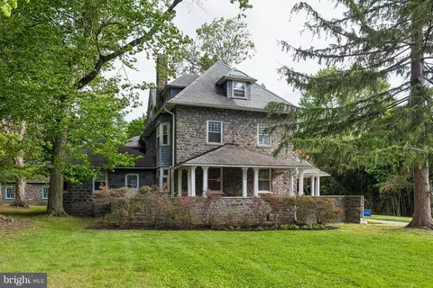 5940 Overbrook Ave, Philadelphia, PA 19131