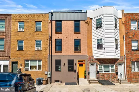 1906 S 10th St, Philadelphia, PA 19148