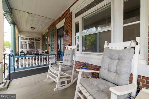 7153 Bryan St, Philadelphia, PA 19119