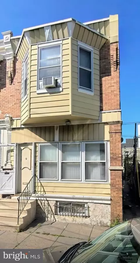 1912 S Alden St, Philadelphia, PA 19143