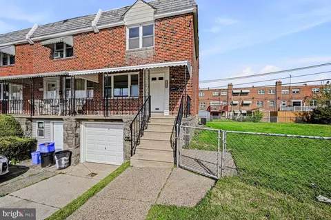7525 Dickens Pl, Philadelphia, PA 19153