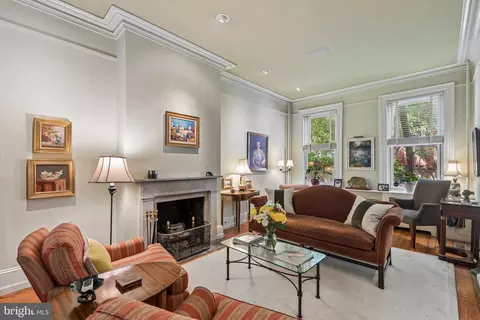 2206 Locust St, Philadelphia, PA 19103